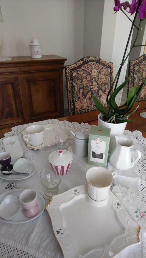 Chambre Et Table D'Hotes Villa Pomponette Nans-les-Pins Exteriér fotografie