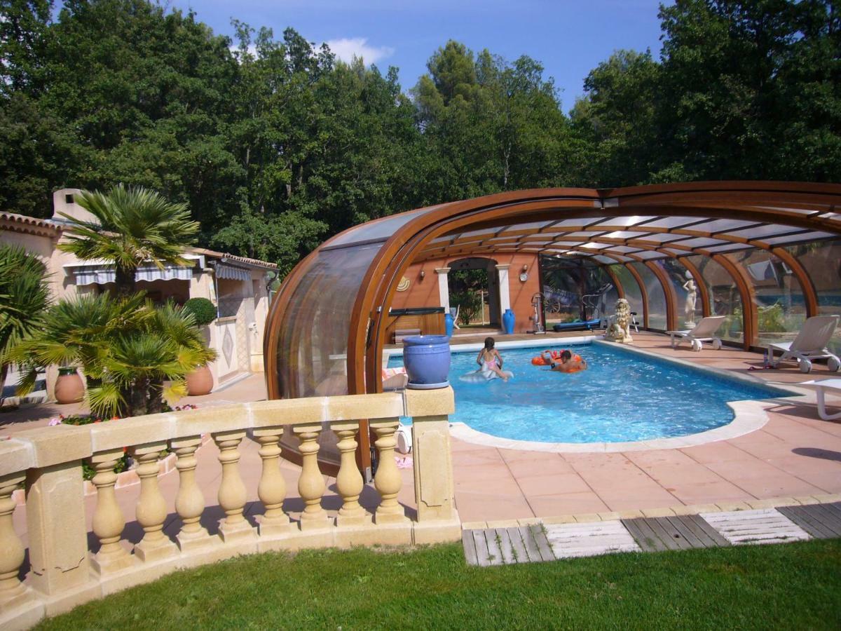 Chambre Et Table D'Hotes Villa Pomponette Nans-les-Pins Exteriér fotografie