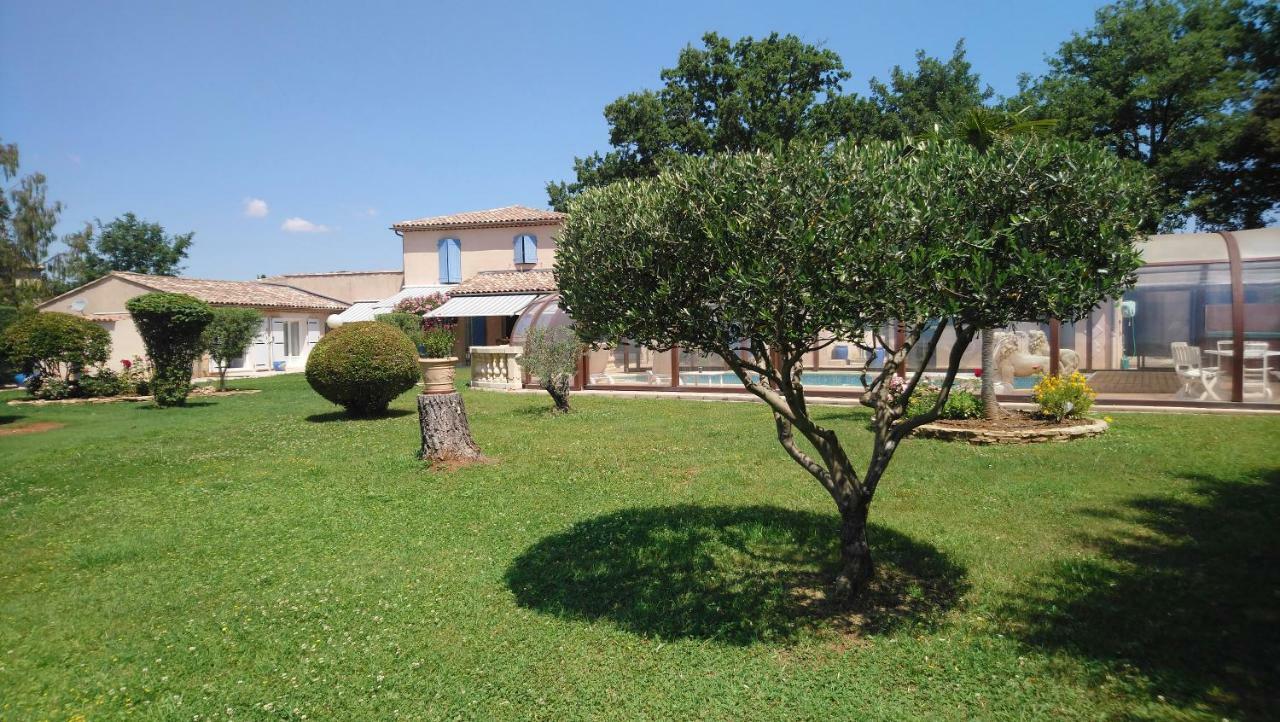 Chambre Et Table D'Hotes Villa Pomponette Nans-les-Pins Exteriér fotografie